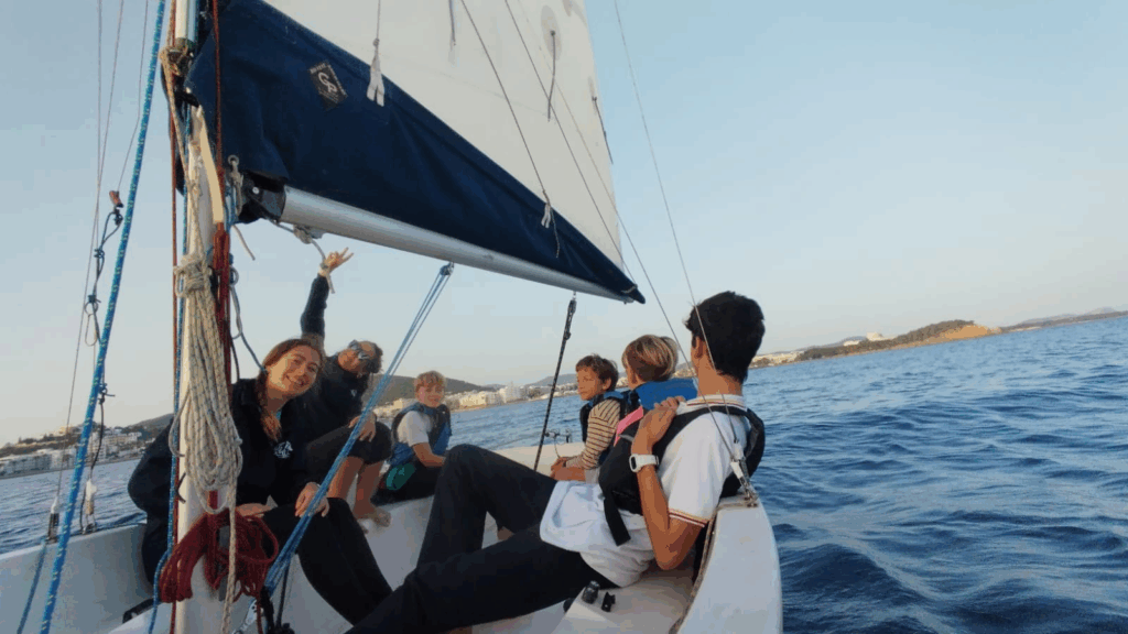 Una de las participantes del Cuerpo Europeo de Solidaridad del Club Náutico Santa Eulalia en Ibiza.