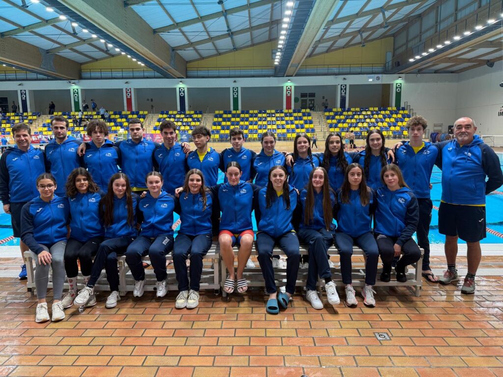Equipo natación CNSE Campeonato Balear Invierno 2025